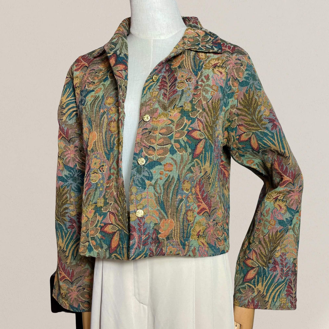 Veste Jaya / 38
